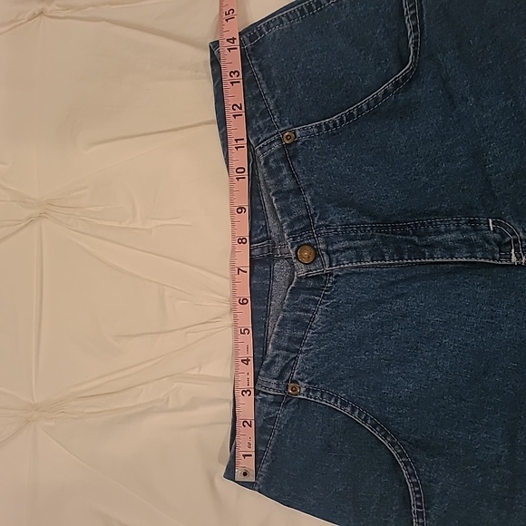 Jeans - Picture 13 of 15